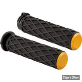 POIGNEES - ARLEN NESS -  TIRAGE PAR CABLES - DIAMOND GRIPS - CAOUTCHOUC : NOIR / EMBOUTS : GOLD - 500-014