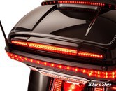 - FEUX DE TOUR PACK CENTRAL SUPERIEUR - CIRO - STREAK TRUNK LIGHT WITH LIGHTSTRIKE™ LIGHTING - TOURING 14UP - CORPS : NOIR / CABOCHON : ROUGE - 40115