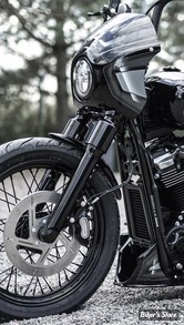 GARDE BOUE AVANT - KILLER CUSTOM - SOFTAIL M8 FXBB 18UP / FXST 20UP  - BOBBSTR - A PEINDRE - FNDR-FXBBM8