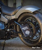 - GARDE BOUE RICK'S MOTORCYCLES - SOFTAIL M8 - JANTE OEM DE 6" / PNEU : 180/200 MM - S8-SRS6200-0